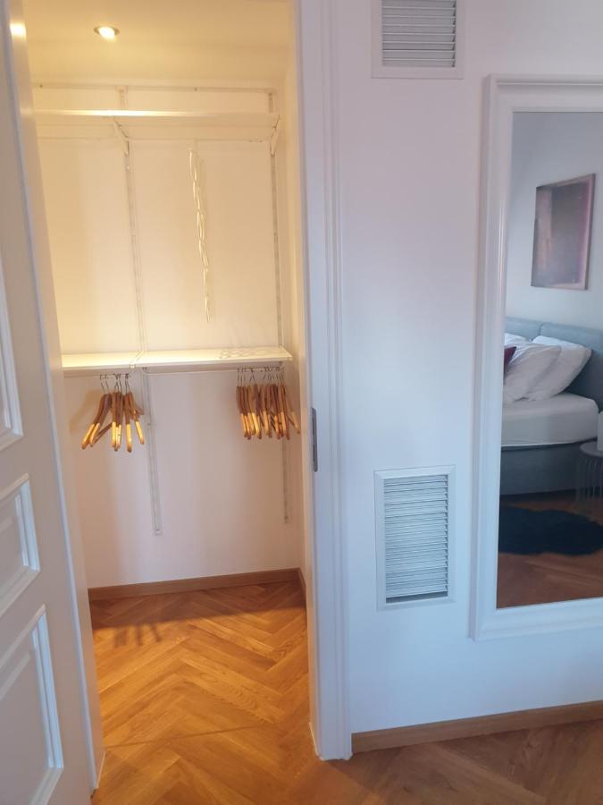 Modernes Apartment An Der Frauenkirche เดรสเดน ภายนอก รูปภาพ